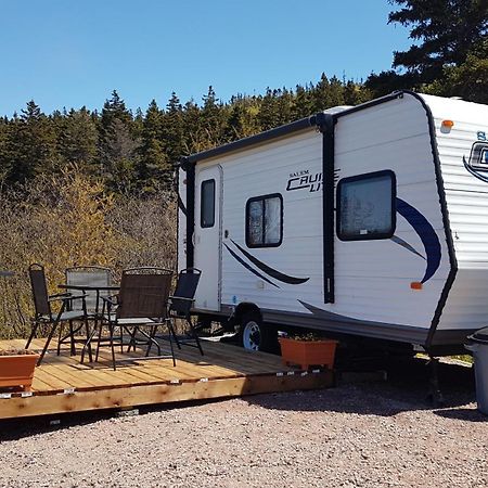 Moceanset Getaways-Beautiful Ocean, Mountain & Sunset Views, "Camping Experience" Dingwall 外观 照片